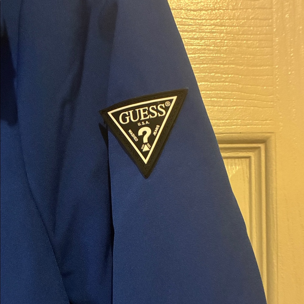 GUESS Women's Blue Jacket - Picture 3 of 5